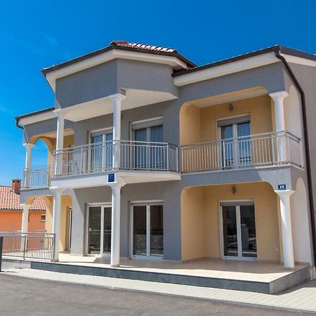 Moderne Souterrainwohnung تْسْغيكفانِتْسا المظهر الخارجي الصورة