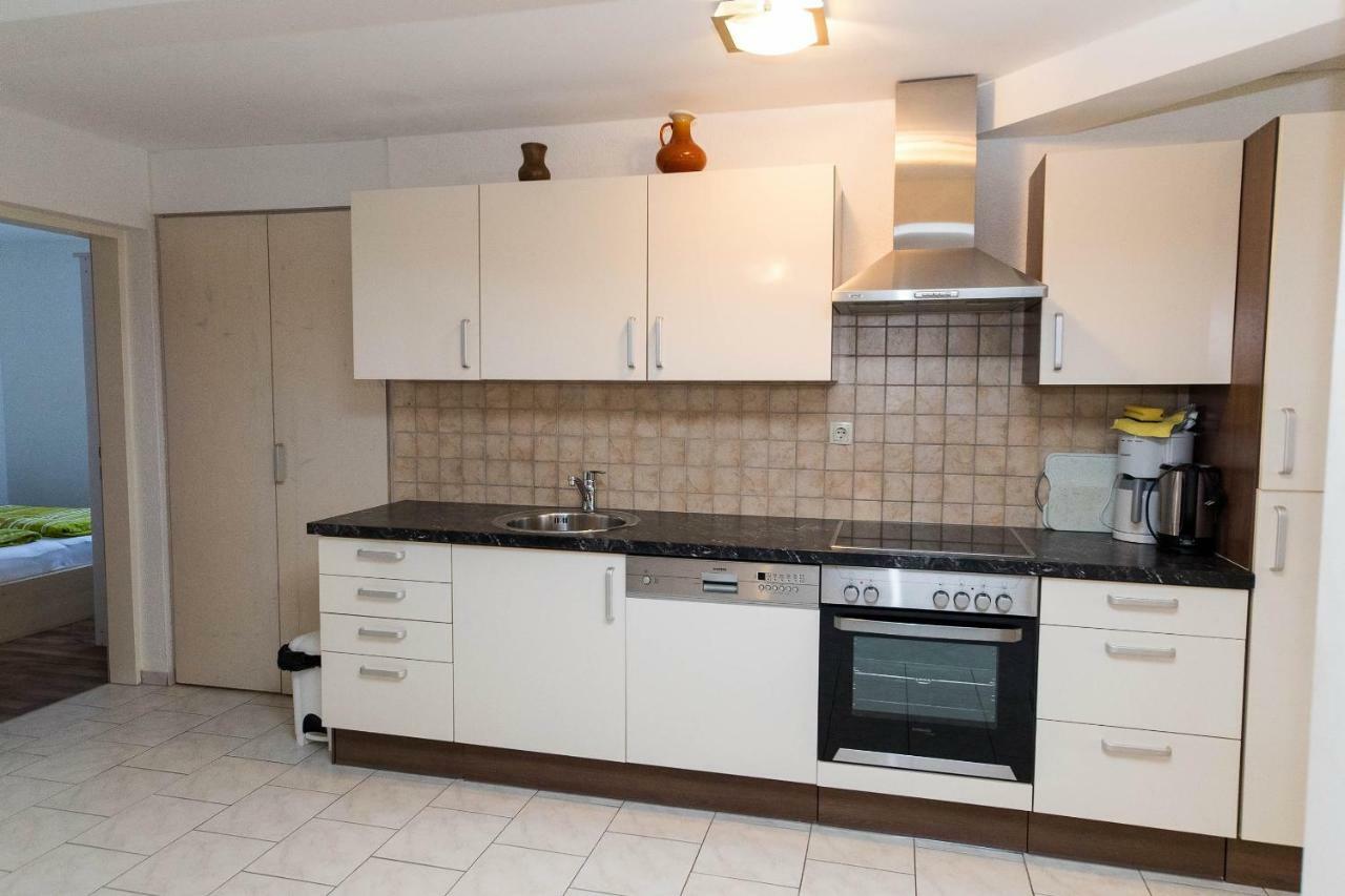Moderne Souterrainwohnung تْسْغيكفانِتْسا المظهر الخارجي الصورة